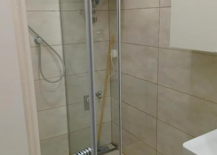 Whole 4you In Center Of 10 District Vienna, 1min To Subway Apartment Vienna
